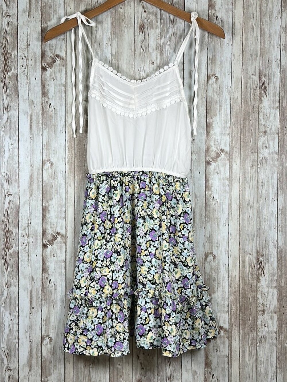NWOT Blu Pepper Tiered Dress sz Small Sheer Top Floral Spaghetti Tie Straps Flow